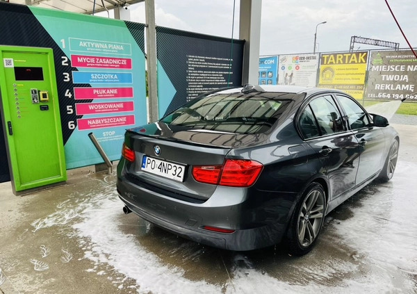 BMW Seria 3 cena 55000 przebieg: 235000, rok produkcji 2015 z Nidzica małe 56